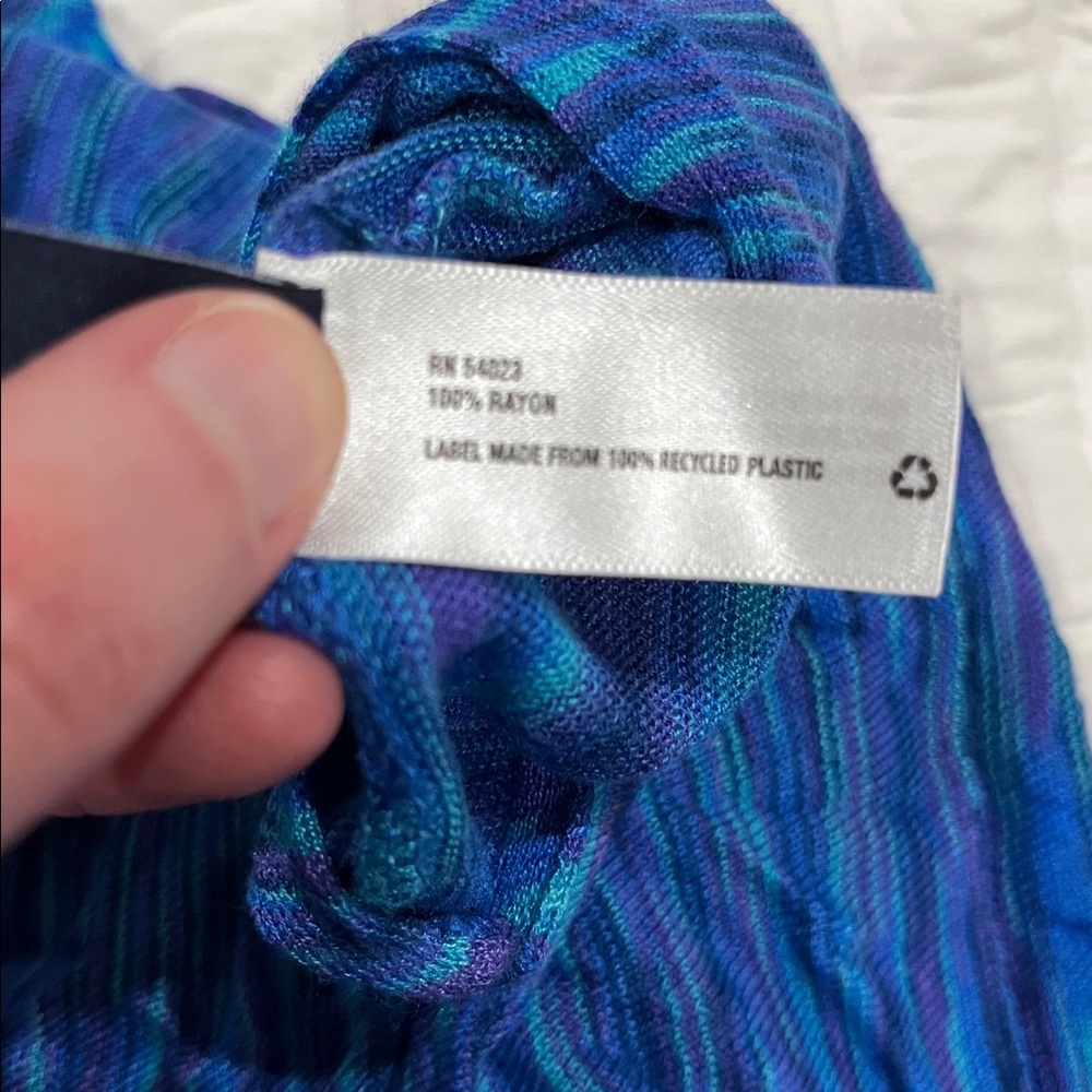 Gap Infinity Scarf - image 4